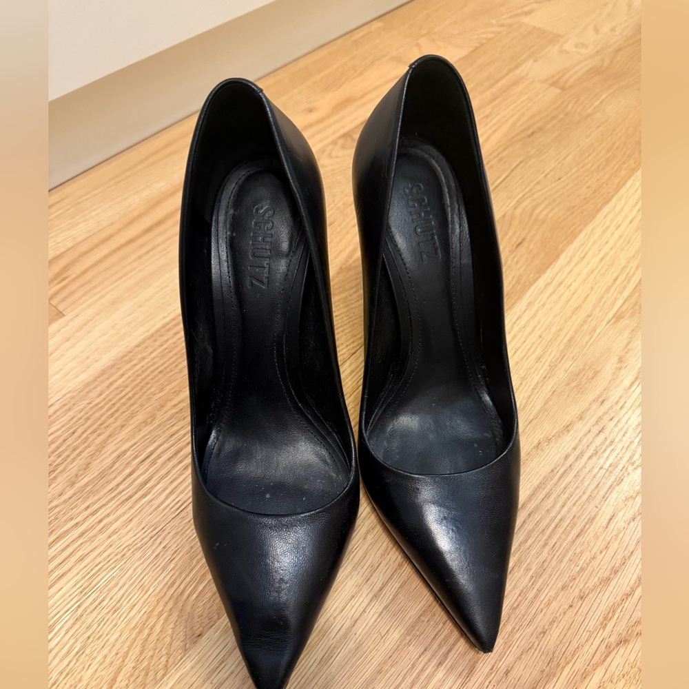 Schutz Filipa Casual Nappa Leather Pump. 8.5 - Picture 5 of 7